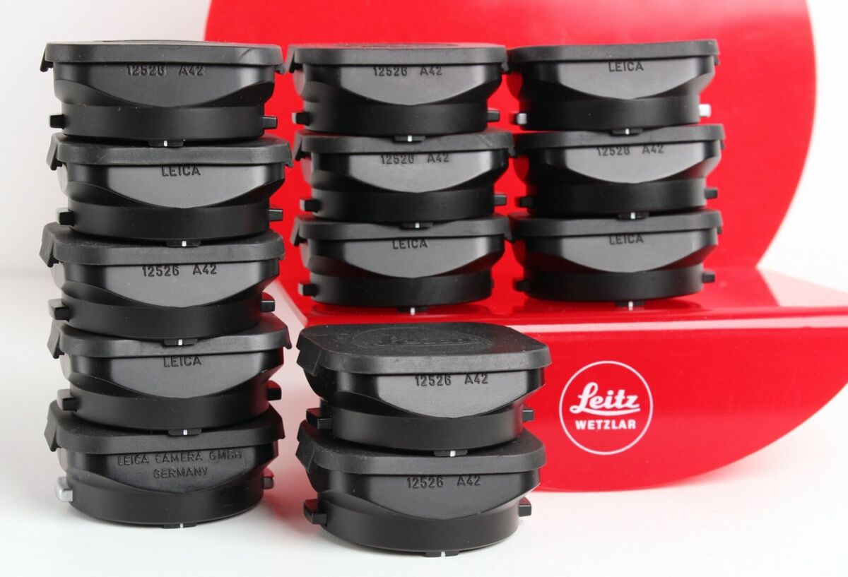 Leica Leitz #12526 Lens Hood A42 + Leica #14043 Hood Cap Leica Leitz #12526 Lens Hood A42 + Leica #14043 Hood Cap