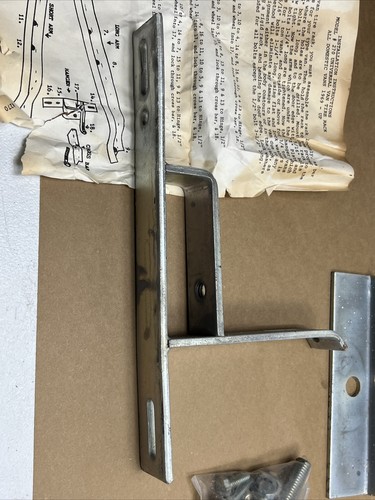 1969-Up Chevy Ford GMC Dodge Van Spare Tire Carrier 1969 1970 1971 1971 1973NOS - Picture 4 of 10