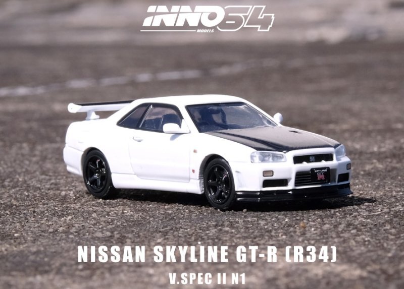 1/64 INNO64　日産スカイライン GT-R R34　ニスモ　ホワイト Inno64 Nissan Skyline GT-R R34 Nismo Sports Resetting White