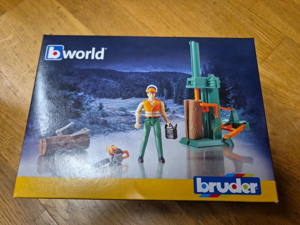 Bruder 62650 bworld Forestry Set 1:16 scale Forestry worker man figure toy toys - Image 2 of 4