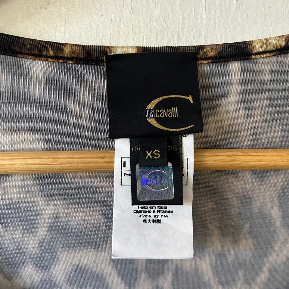 Top ajustado Just Cavalli para mujer XS marrón estampado animal cuello redondo hecho en Italia Foto 4 de 4