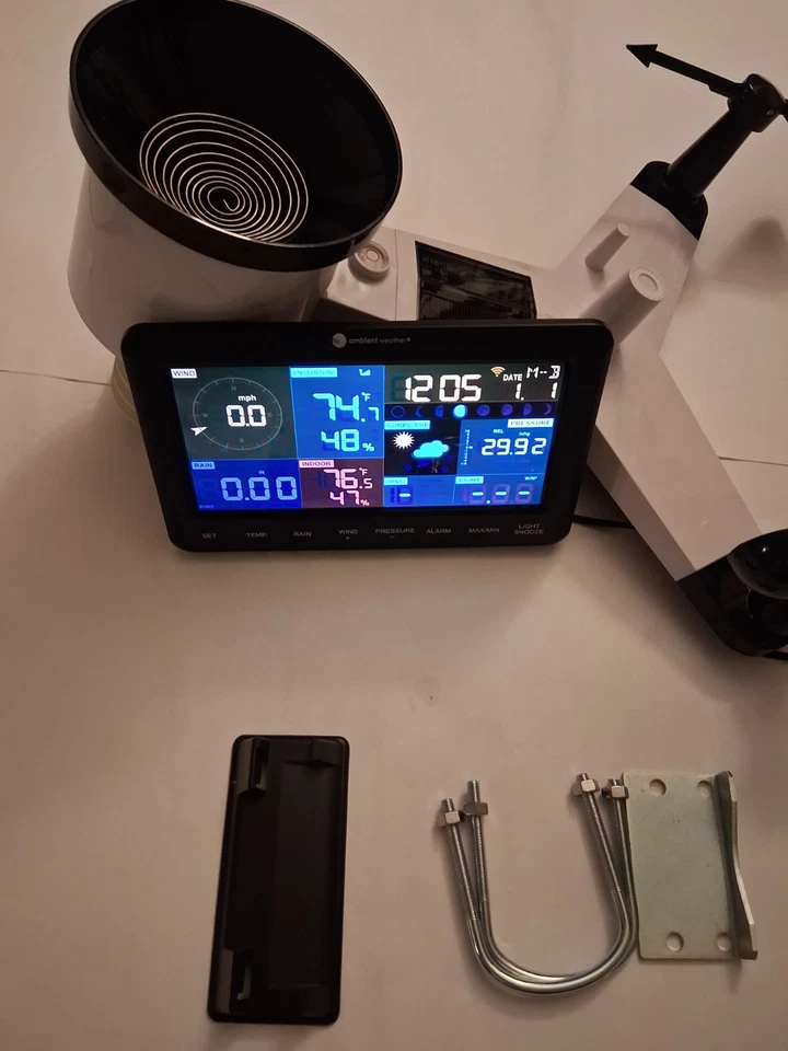 Ambient Weather WS-2902D Wi-Fi Smart Weather Station With Display Console - - Image 2 of 4