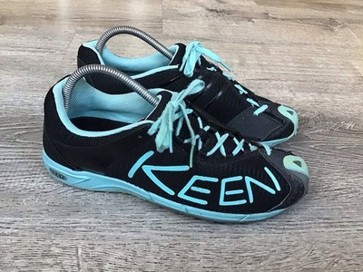 Keen Womens Size 9.5 Black/Blue Trail Mountain Running Terrain Shoes 1003883
