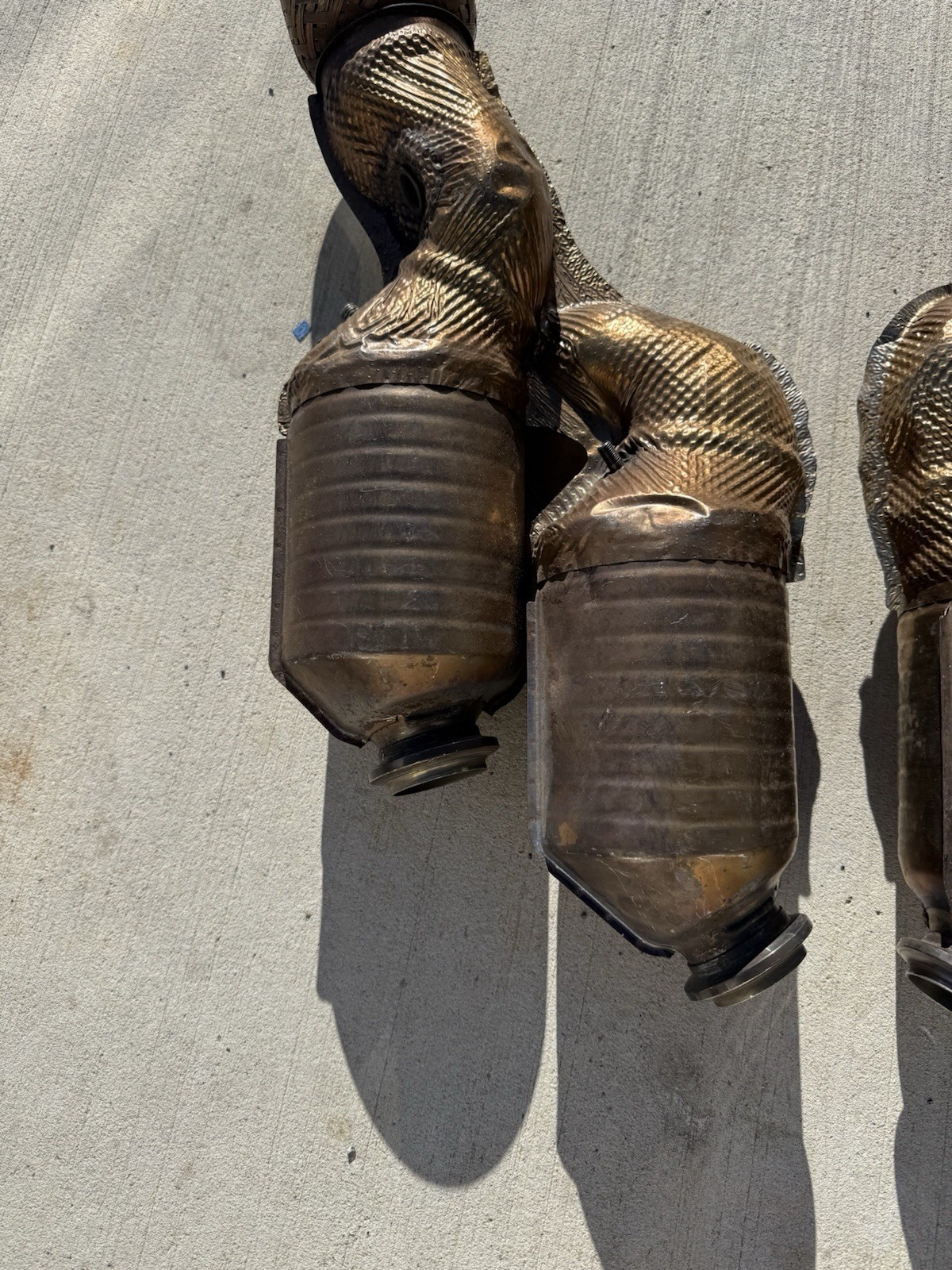 LAMBORGHINI AVENTADOR LP700 LP750 CATALYTIC CONVERTERS OEM 07M131777B 5K MILES