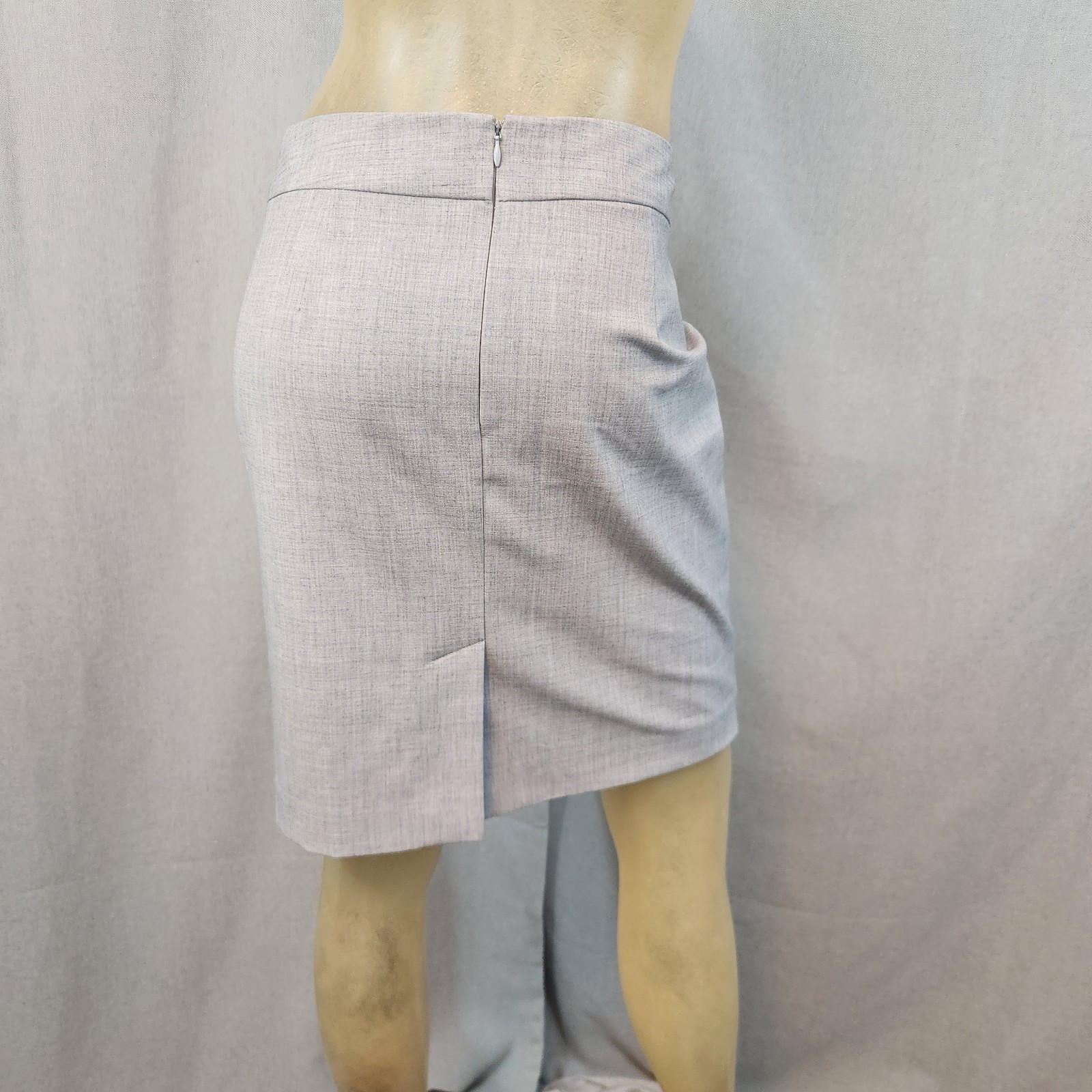 Banana Republic Solid Light Gray Straight Pencil … - image 4