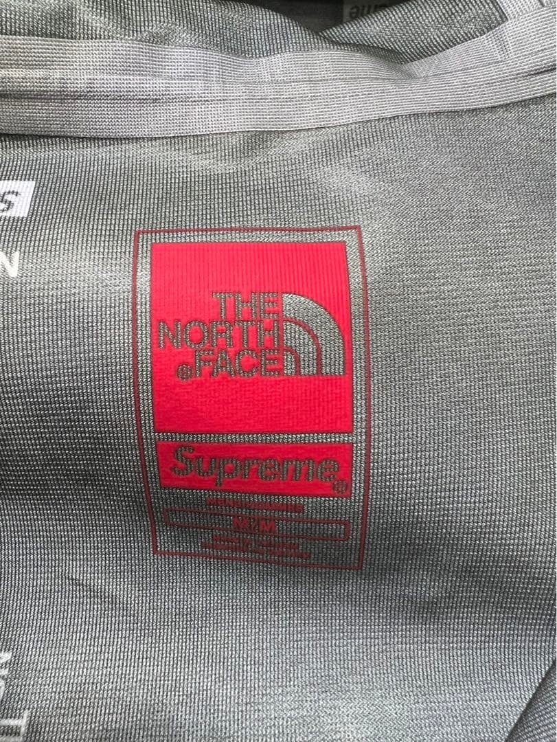 Authentic Men's Supreme The North Face Mountain Parka Jacket image 4