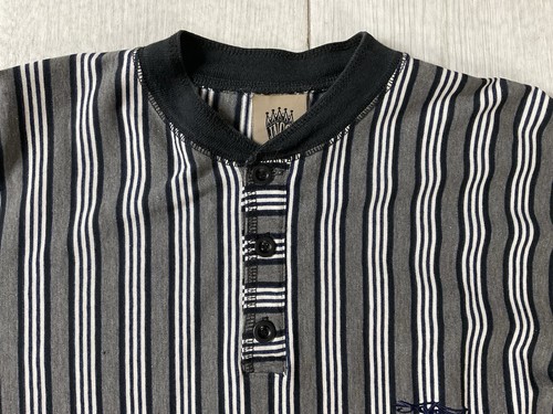 JNCO Jeans Long Sleeve Striped Shirt Mens Small Skater Y2K White Gray Black 90s - Picture 3 of 19