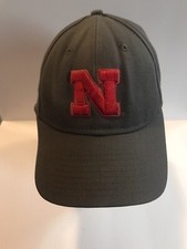 Nebraska CornHuskers Fitted Hat Cap Gray Red. New Era 39Thirty Small Medium