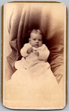 ANTIQUE CDV CIRCA 1880S C.L. MOORE CUTE BABY WEARING ROBE SPRINGFIELD MA