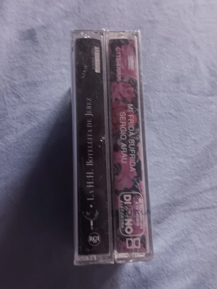 SERGIO ARAU - MI FRIDA SUFRIDA Casstte + Botellita De Jerez - Image 2 of 3