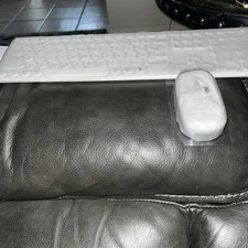 seenda Wireless Keyboard and Mouse, USB & Type C Keyboard Mouse Combo white