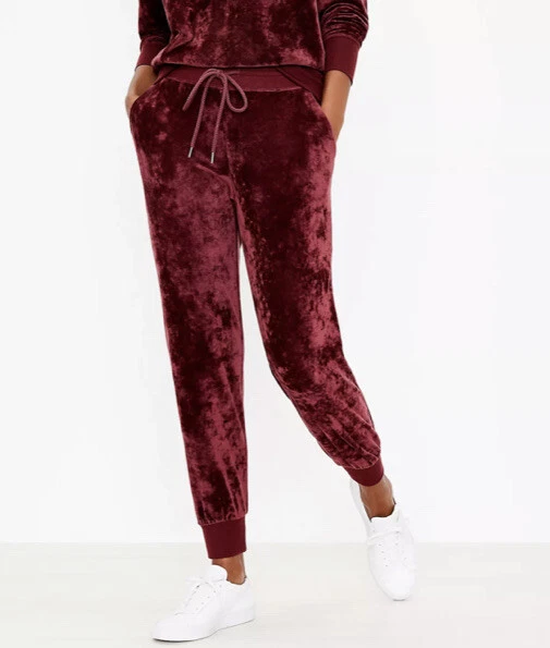Lou and grey jogger set sale