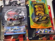 Racing champions/ NASCAR (BOX #74) ALL FRESH PACK PULLS plastic wheels