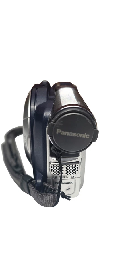 Panasonic VDR-M30 DVD Camcorder Optical Zoom Kit - Image 3 of 4