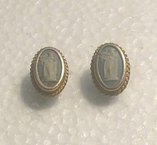 Vintage Wedgewood Jasper,CLIP ON EARRINGS / white, Light blue