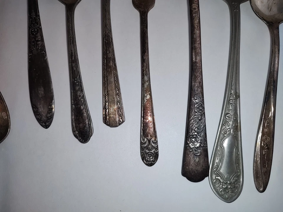 Lote Mixto de Cubiertos Plateados Varias Marcas Lote De 51 Usados Foto 2 de 4