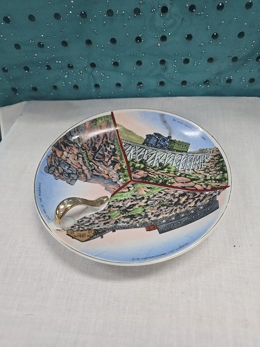 New Hampshire Souvenir Plate - Made in Japan, 6.25" L&W, Mt. Washington Railway