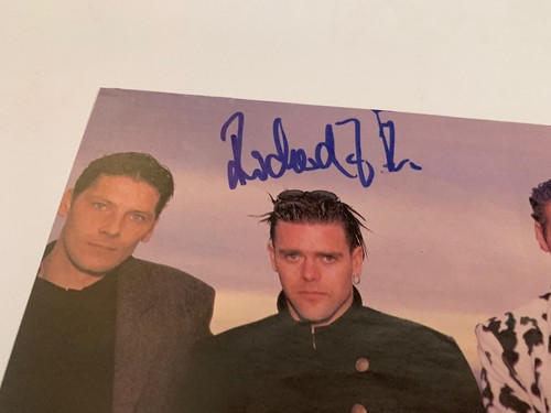 Ramstein RARO Nombre Completo Firmado Autografiado Página Foto Garantizada Richard & Paul - Imagen 3 de 4