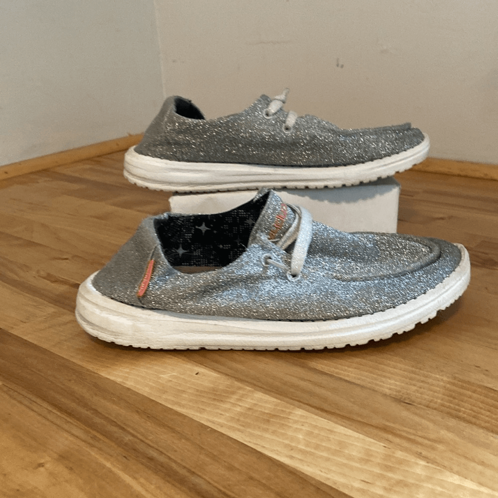 Hey Dude Silver Sparkle Disco Ball Wendy Kid's Slide On Shoes Size