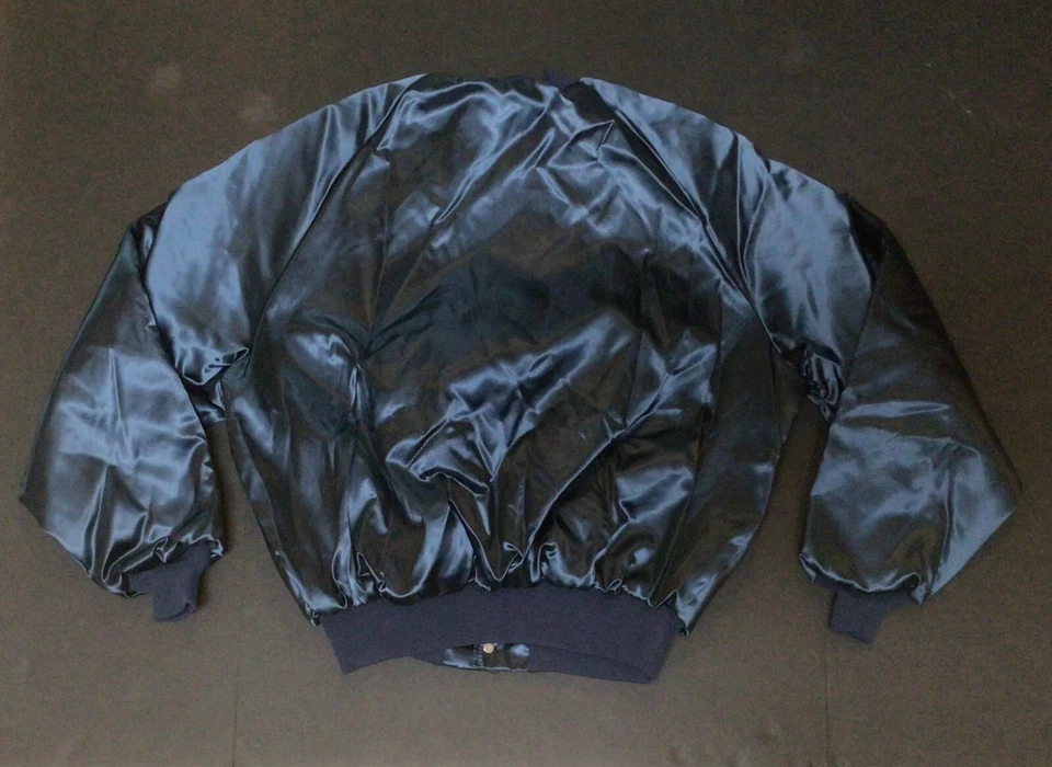 Bombardero satinado de colección Orange County Cop Bowl 1989 XII fútbol King Louie ProFit EE. UU. Foto 4 de 4