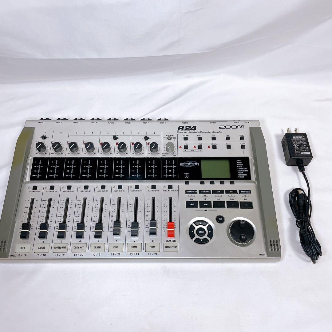 美品 zoom R24 Zoom R24 Multitrack Recorder/Interface | eBay