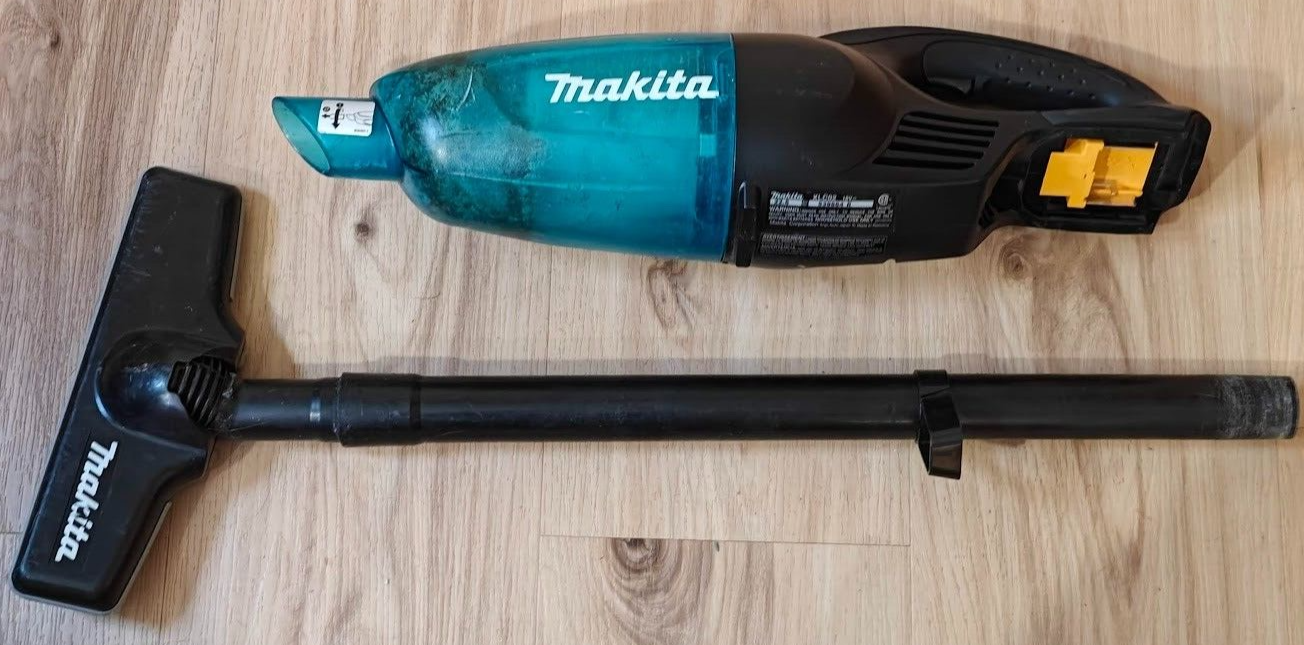 Makita XLC02ZB XLC02 Cordless Battery Vacuum Compact 18 Volt LXT 18V