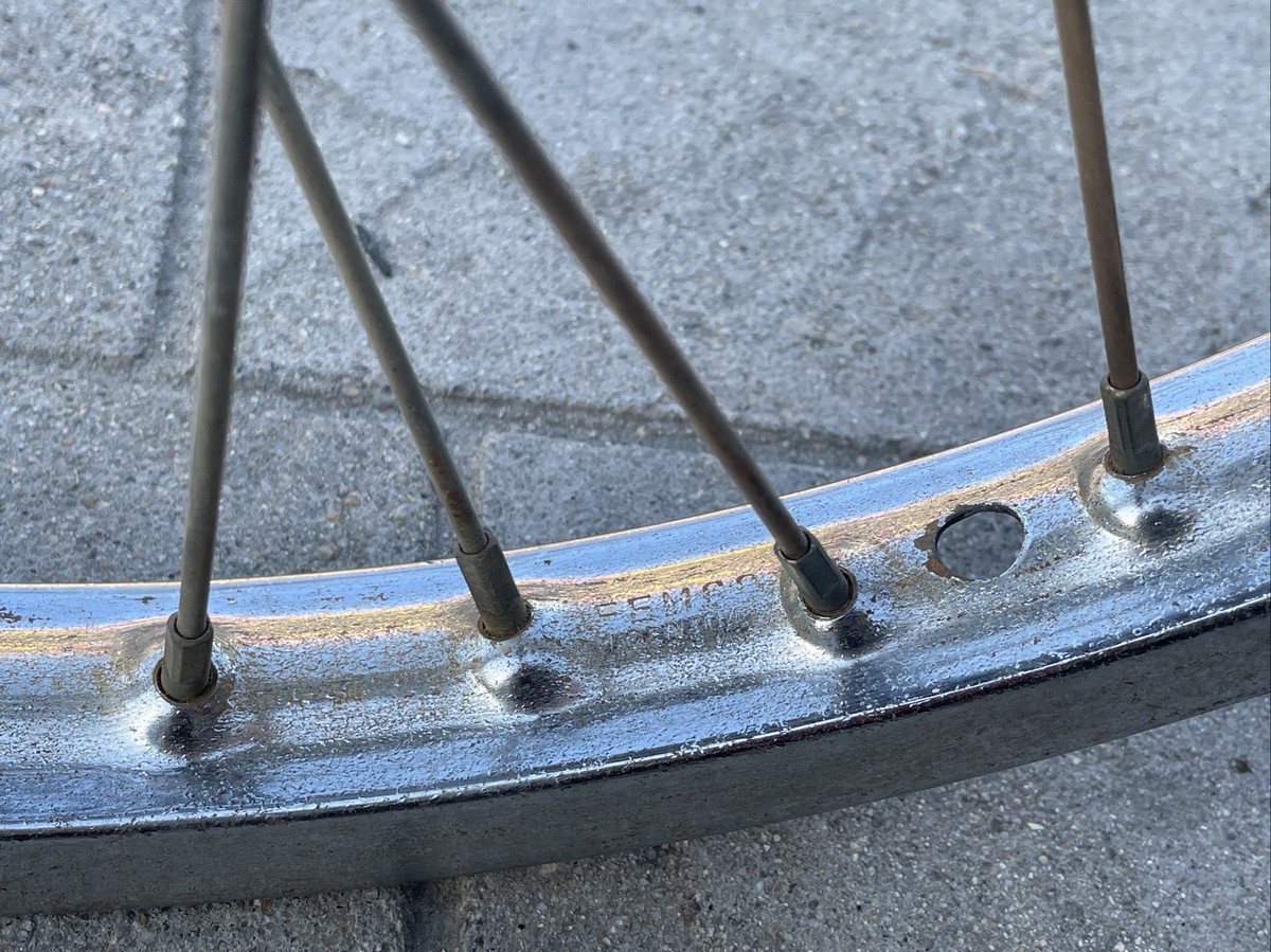 s-l1200.jpg s-l1200.jpg