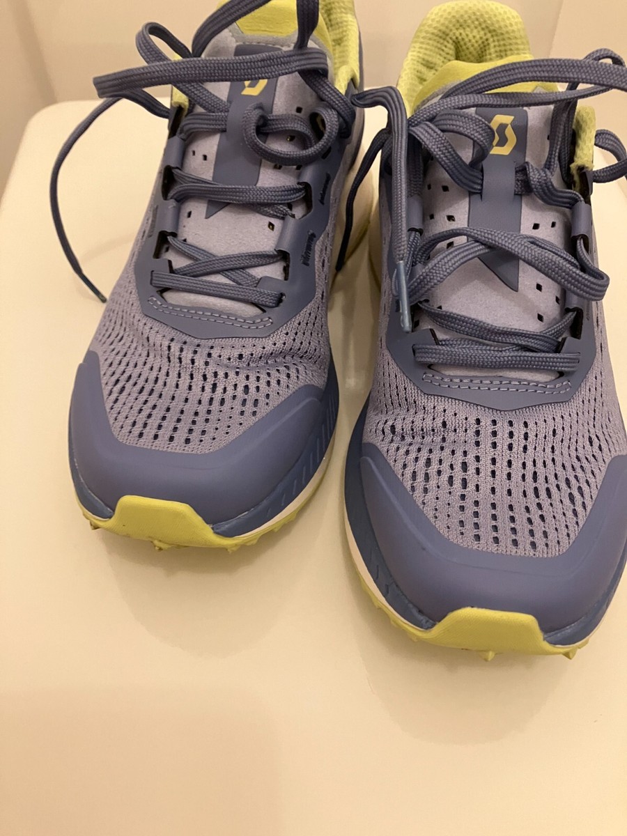 Women's size Scott Ultra Carbon RC Running Shoe, Moon blue