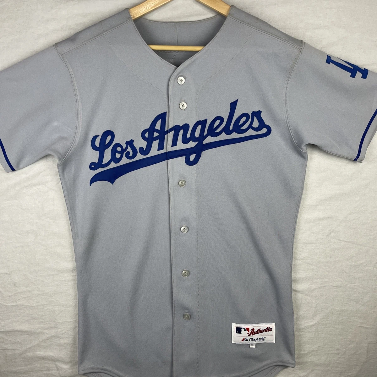 Preços baixos em Majestic Los Angeles Dodgers Roupas e Souvenirs