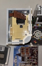 Lego Creator: Assembly Square (10255) 4002 Pcs. Generic Bricks. **Please Read!**