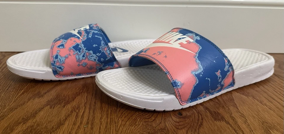 Sandalias Nike para mujer 11 Benassi JDI estampado diapositivas multicolor punta abierta 618919-109 Foto 2 de 4