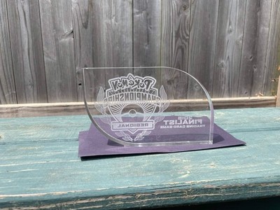 2016 Pokemon Regional Championships Finalist Glass Trophy Prize Plaque