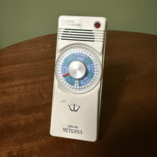 Zen-On Metrina Quartz Analog Metronome White Plastic, Universal, Model 315