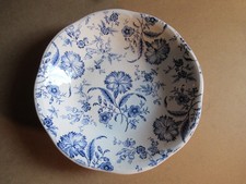 assiette creuse ancienne FAIENCE DE GIEN modèle WILDFLOWER bleu et blanc 21,5cm