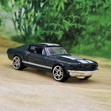 Hot Wheels '67 Ford Mustang Fastback Diecast Model Car 1/64 (92) Ex. Condition