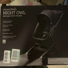 Munchkin Night Owl Ultra-compact Lightweight Stroller LED lights
