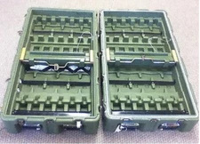 Pelican Hardigg Mobile Military Surplus Weapons 12 Rifle Gun Hard Case Storage