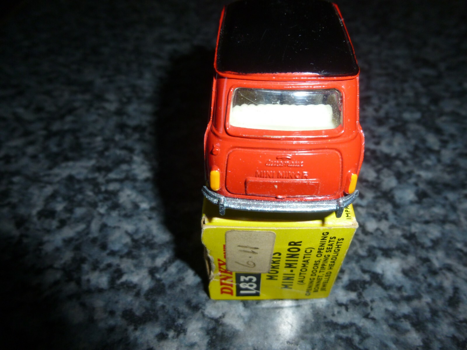 Picture 4 of 8