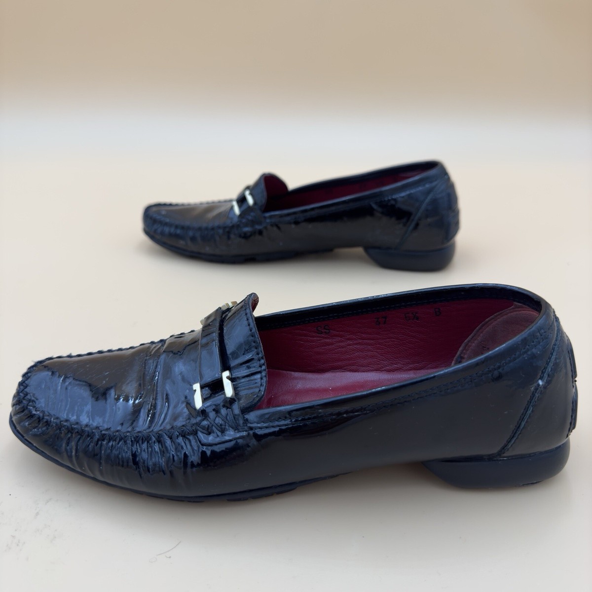 Ferragamo black patent leather driving moccasins $1,050 Ferragamo Black Loafers Patent Leather Loafers 12 EE main image 3