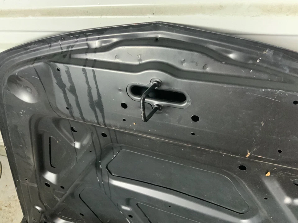 DAMAGED 2008 2009 2010 2011 2012 CHEVROLET MALIBU FRONT BLACK HOOD OEM PE Foto 4 de 4