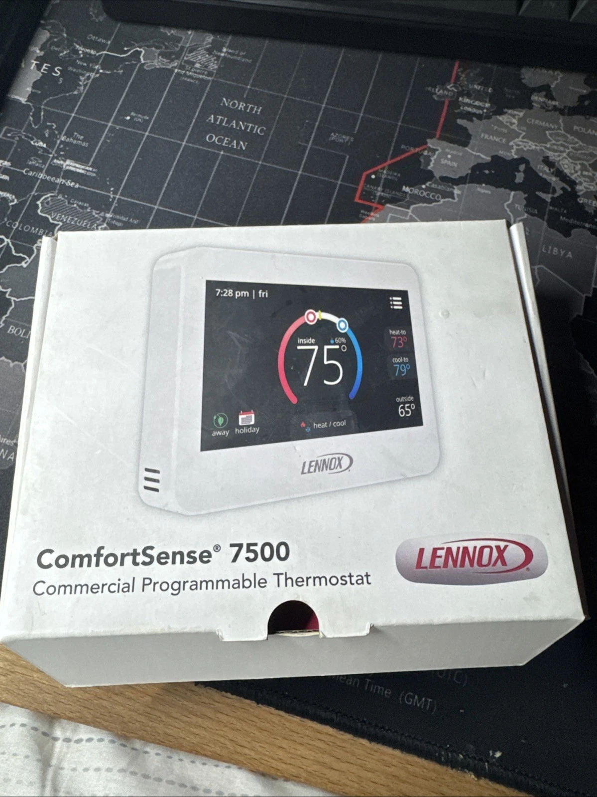 Lennox CS7500 ComfortSense 7500 17G74 Commercial Programmable Thermostat