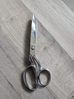 Gingher 8 inch Tailor Scissors with Knife Edge. R5
