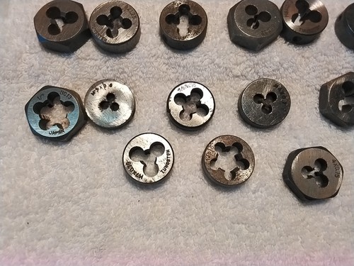 29pc ASSORTED SIZES DIES SAE-METRIC - Picture 2 of 7