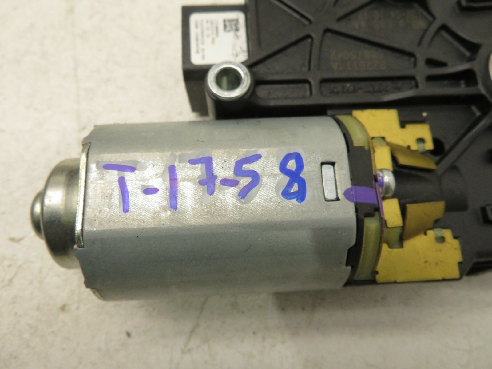 2014-2017 MASERATI GHIBLI S Q4 OVERHEAD SUNROOF MOONROOF ROOF WINDOW MOTOR OEM