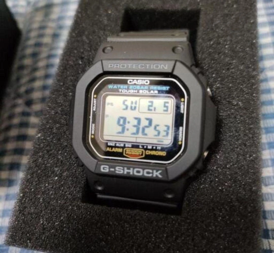 Casio g shock shop g5600e