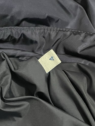 MONCLER JACKET BERT GIUBBOTTO SIZE 4 / L %100 AUTHENTIC RRP£995 - Picture 8 of 10