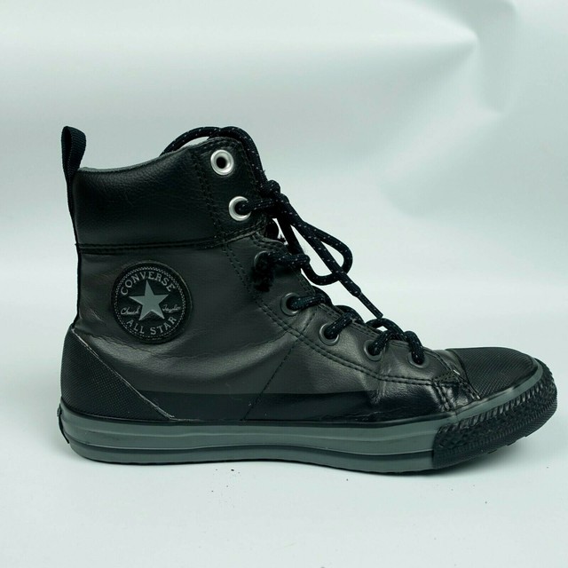 beige leather converse