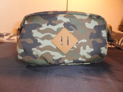 NEW BDU WOODLAND WATERPROOF WATERTIGHT SHAVING KIT BAG POUCH LARGE 11.5X6 INCHES