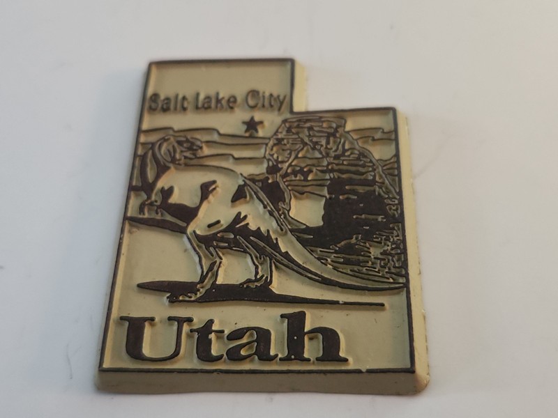Vintage Utah Dinosaur Rubber Souvenir Refrigerator Magnet