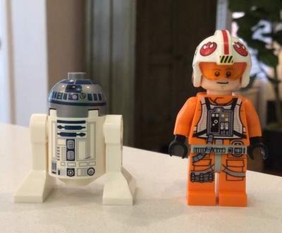 Lego Star Wars Minifigs R2-D2, Luke Skywalker (expensive cuz wont let me cancel)
